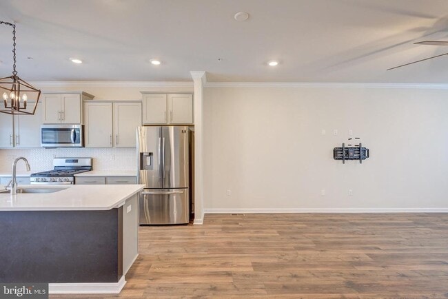 Photo - 5059 Silver Oak Dr