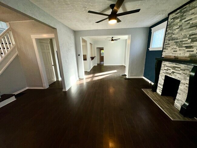 Photo - 3315 Bassett Rd