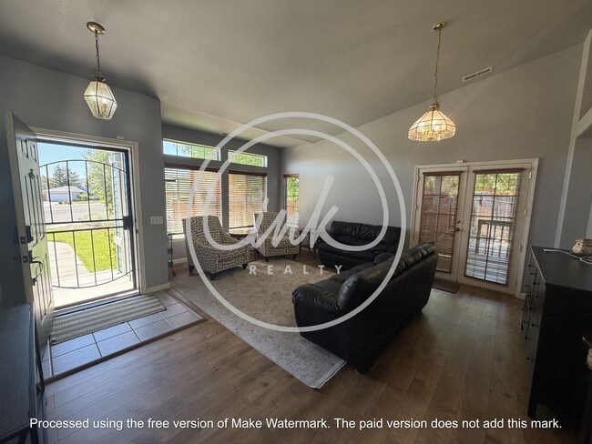 Photo - Beautiful 4 Bedroom Home in Carson City