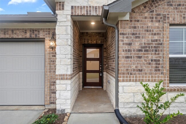 Photo - 6338 Brazos Trl Dr