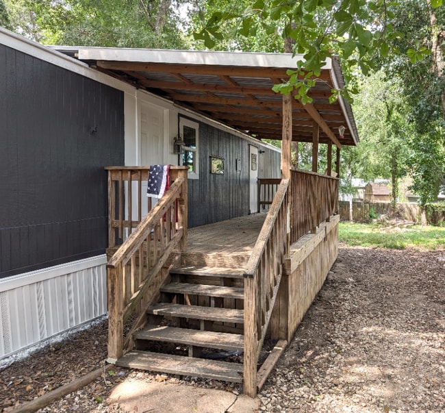 13297 Pecan Tree Dr