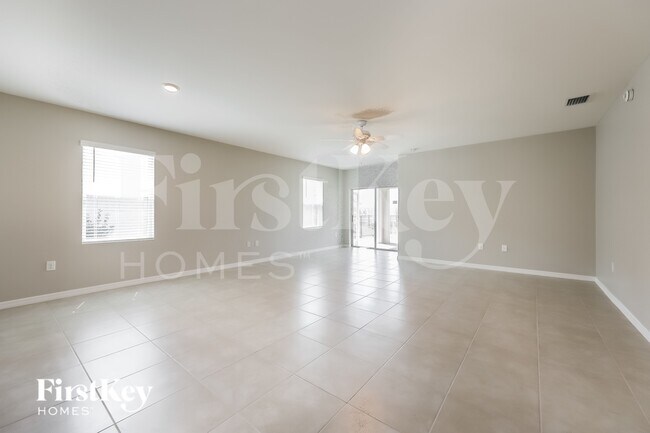 Photo - 27993 Arrowhead Cir