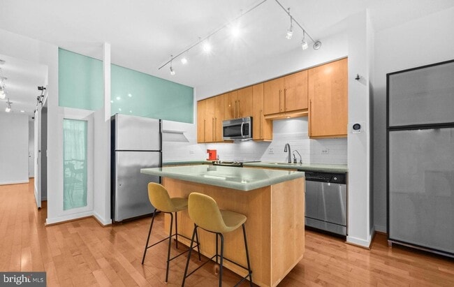 Photo - 437 New York Ave NW Unidad 206