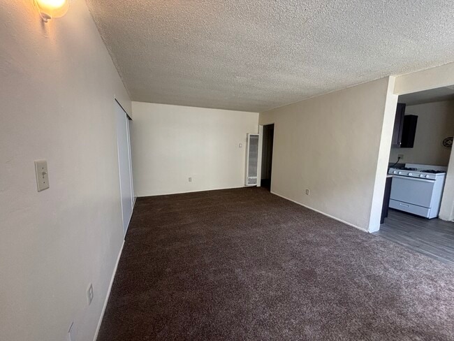 Photo - Island Gardens Apartments - Affordable