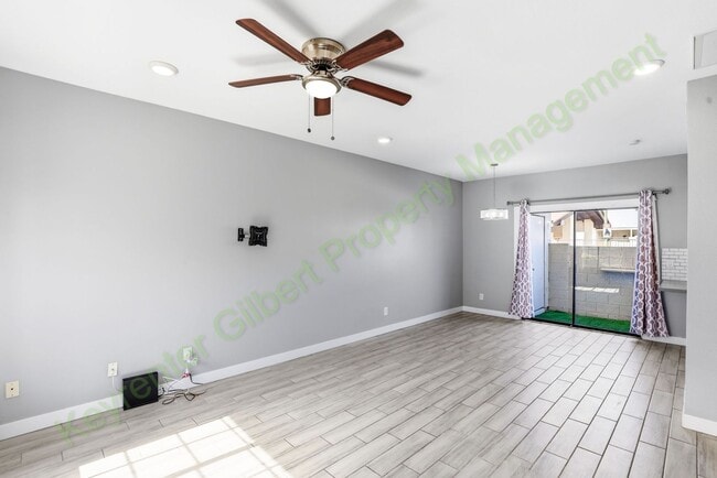 Photo - Charming Townhome Living in the Heart of Chandler – Community Pool & Prime Location!