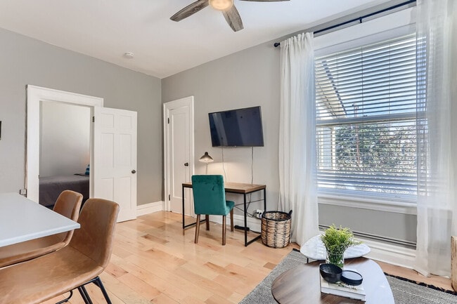 Photo - 1660 N Gaylord St Unit SI ID1026274P