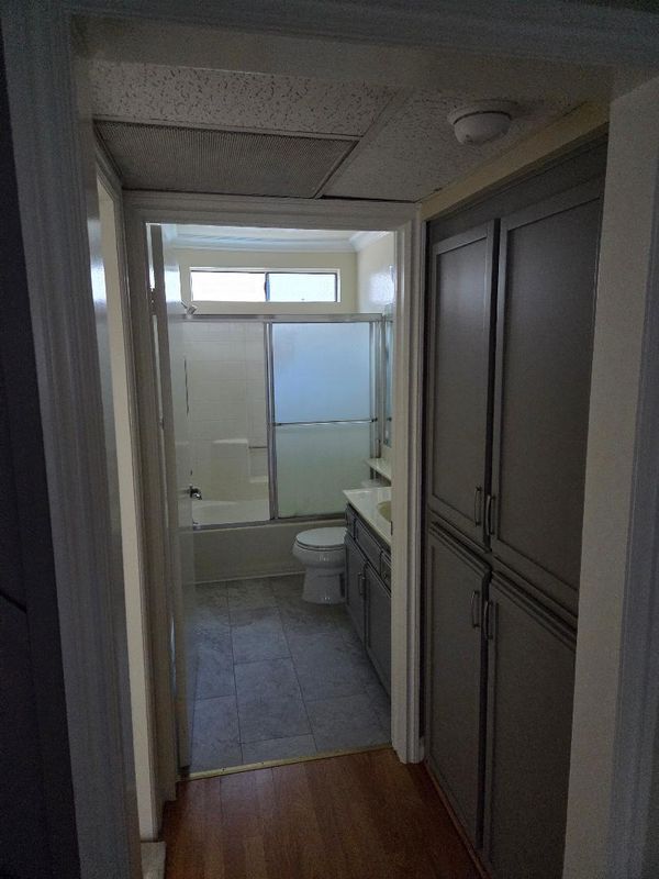 Photo - 618 E Magnolia Blvd