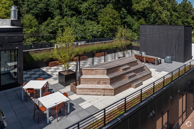 Rooftop Lounge