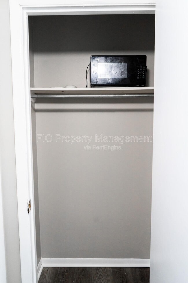 Photo - 129 Hillcrest Dr Unit 8