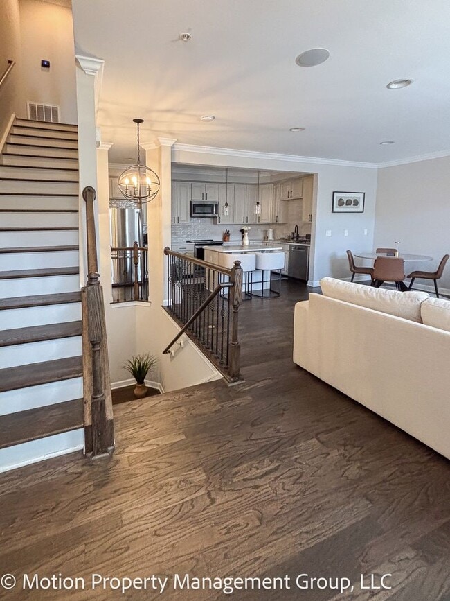 Photo - 1540 S Church St