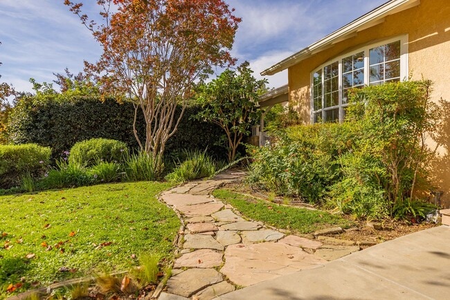 Photo - Ojai Terrace Pool Home