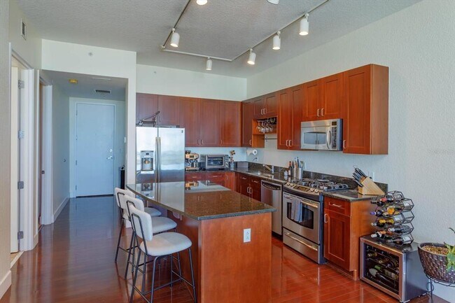 Photo - 150 E Robinson St Unit 23B