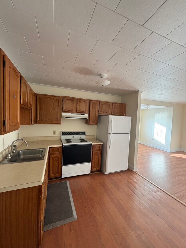 Photo - 103 US Route 1 Unit #3upstairs