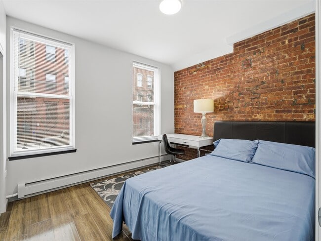 Photo - 232 1st St Unit #1