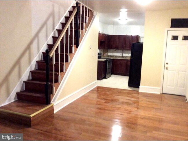 Photo - 719 N Shedwick St