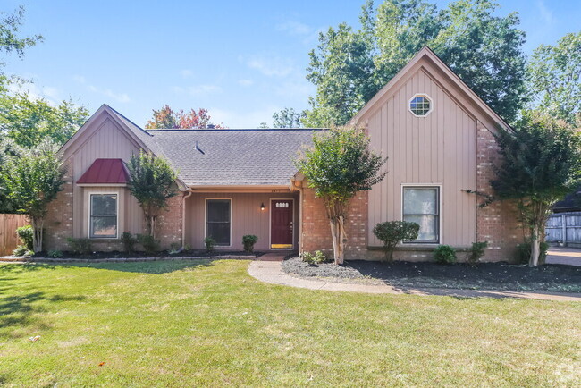 Building Photo - 8477 Cairn Creek Cove Rental