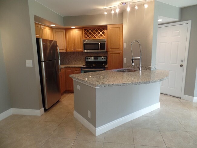 Photo - 3350 Pinewalk Dr N