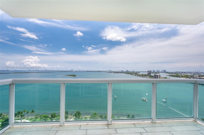 Photo - 1800 N Bayshore Dr Condominio