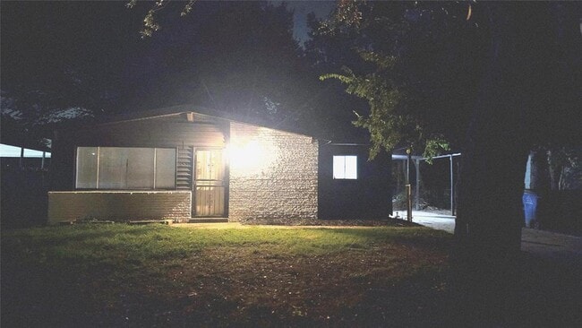 Photo - 1530 E 52nd St N House