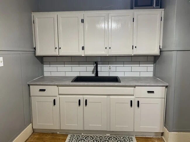 Photo - 597 Giles Blvd E Unit 597