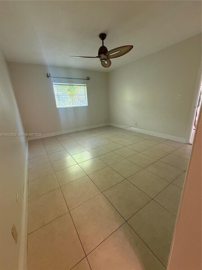 Photo - 5080 SW 64th Ave Unit 104