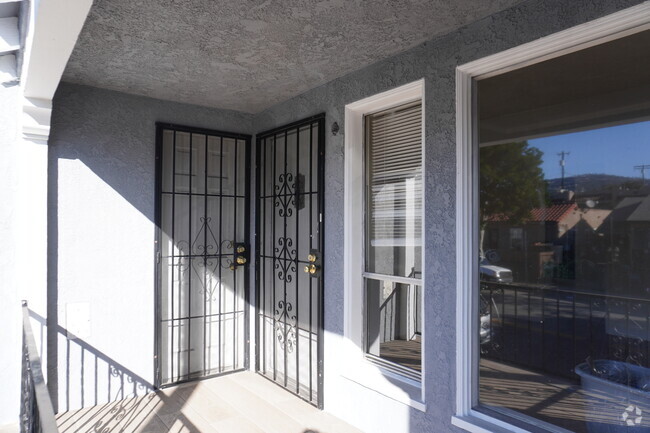 Building Photo - 1418 S Gaffey St Unit 1418 Rental