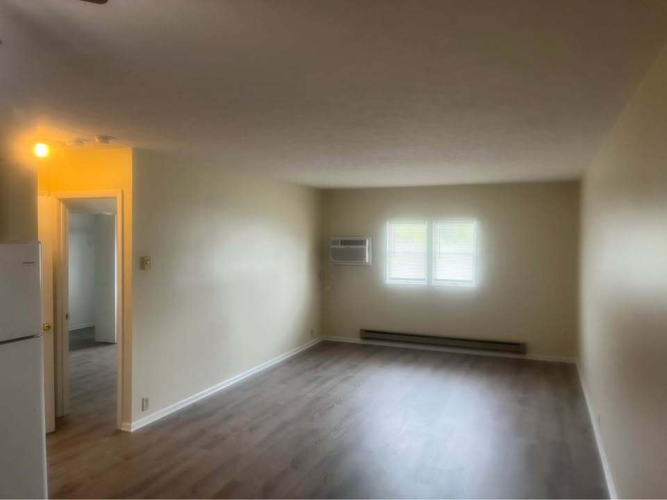 Photo - 18 W Main St Unidad 1