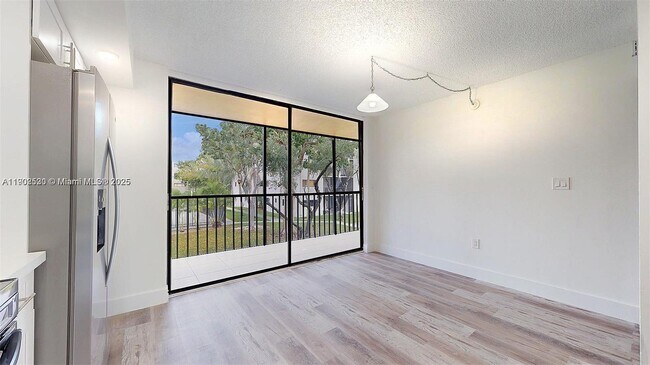 Photo - 8420 SW 133rd Avenue Rd Unit 212