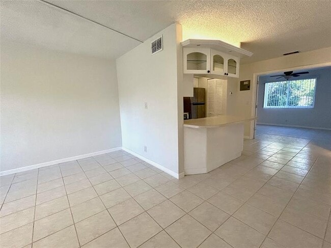 Photo - 2175 NE 56th St Unit 109