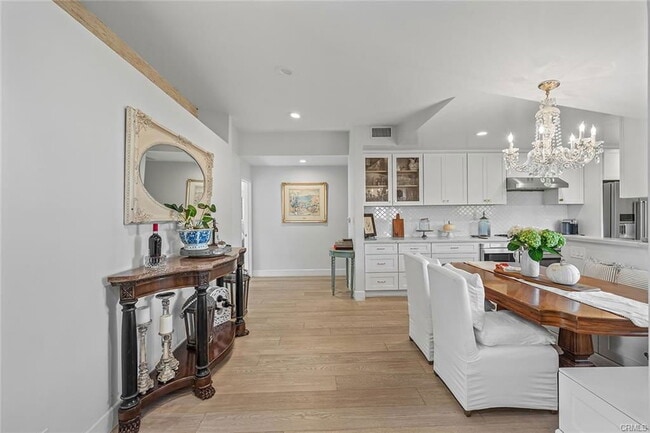 Photo - 950 Marvista Ave