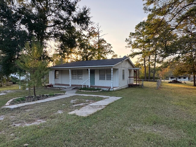 Photo - 203 Shelter Ln