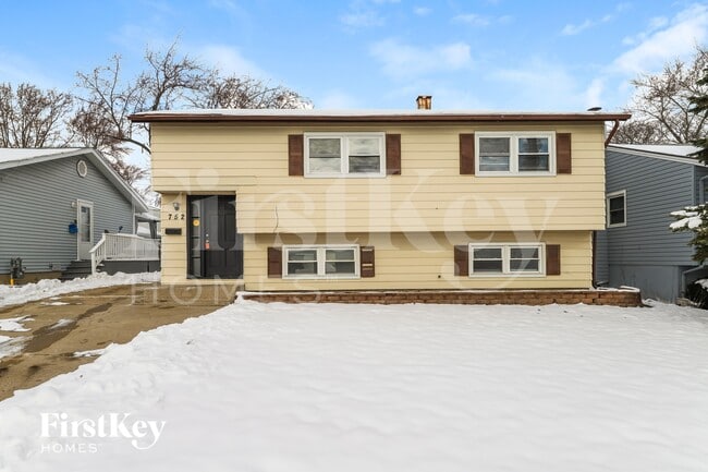 Building Photo - 752 W Hawley St