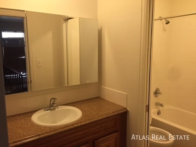 Photo - 4511 Driftwood Pl