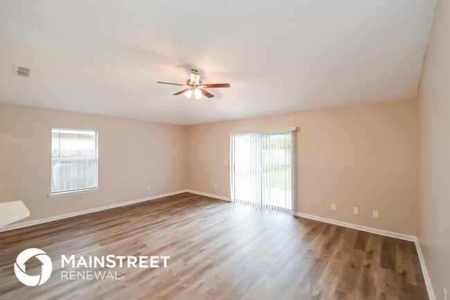 Photo - 1517 Slash Pine Ct