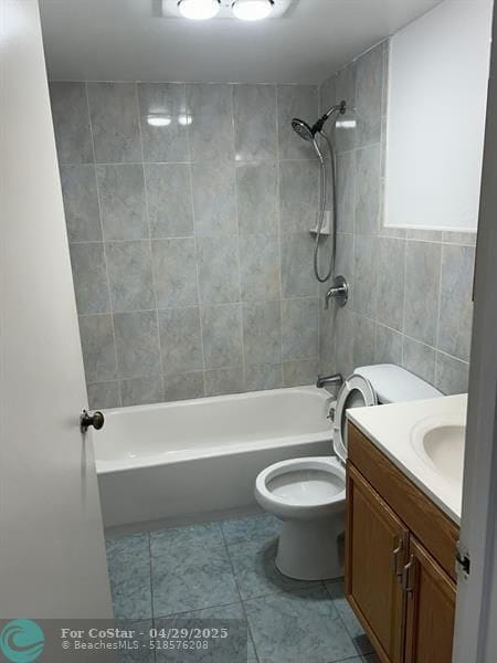 Photo - 2200 Springdale Blvd Unit 203