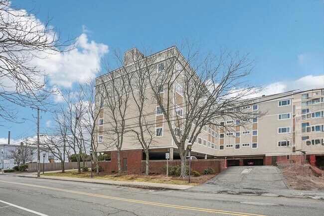 Photo - 35 Des Moines Rd Unit 209