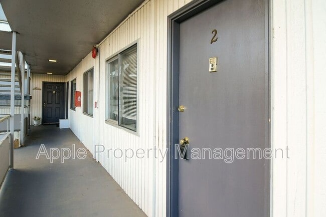 Photo - 9244 Greenwood Ave N Unit 2
