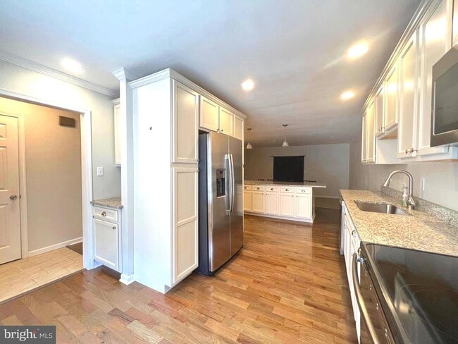 Photo - 1221 Kirby Cir