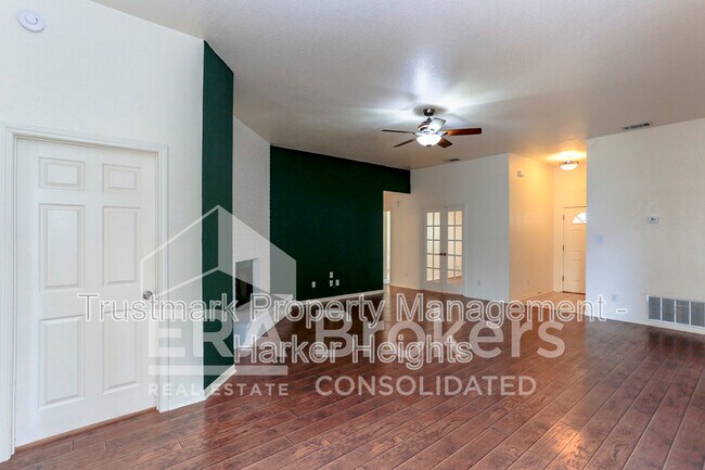Photo - 2802 Southwood Dr