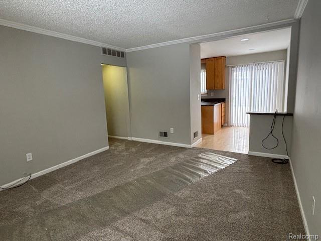 Photo - 416 E Bernhard Ave