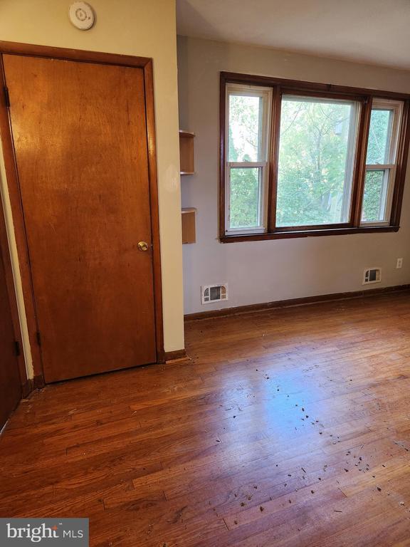 Photo - 3817 Birchview Ave