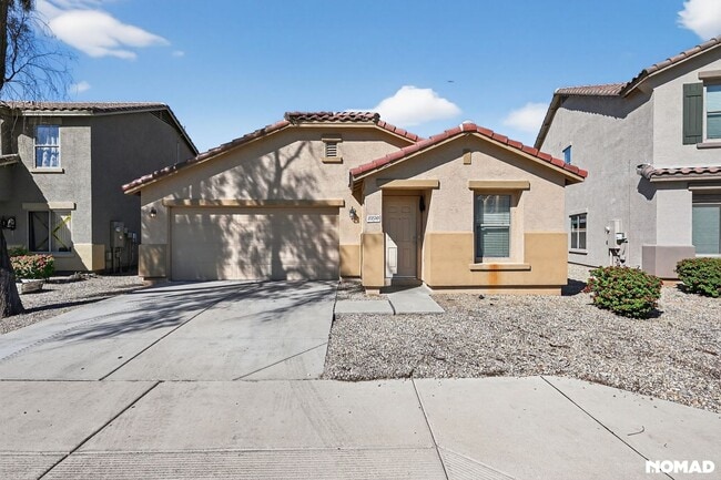Building Photo - Charming 3BR House in Phoenix
