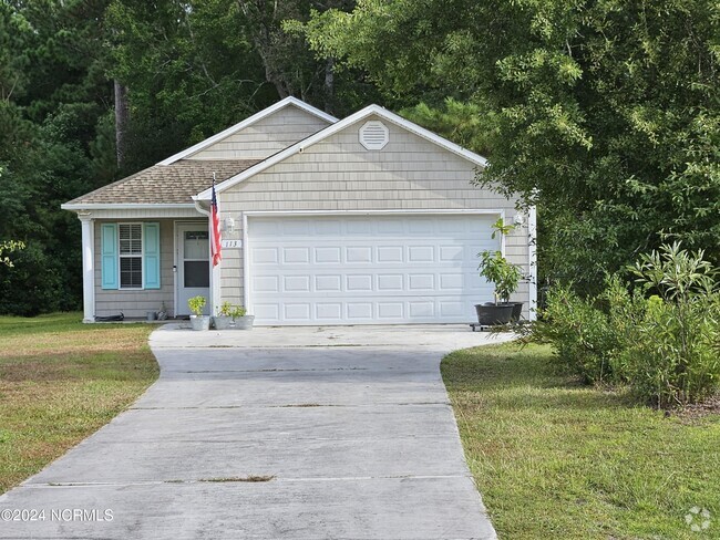 Building Photo - 113 Bay Tree Cir Rental