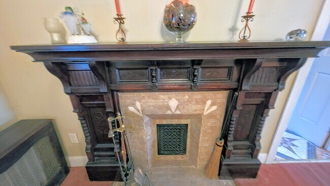 Building Photo - 1418 Penn Ave Unit 1st Floor