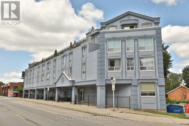 Photo - 400 York Blvd Unit 208