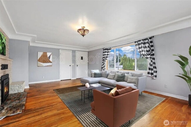 Photo - 1523 4th Ave NW