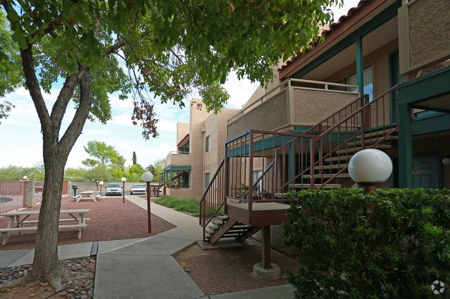 Photo - Broadmoor
