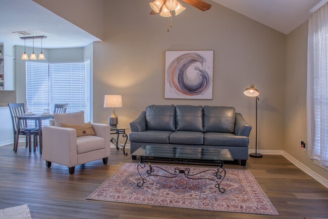 Photo - 3276 Eastwood Dr