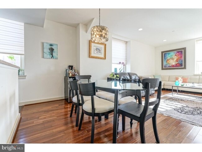 Photo - 111 S 15th St Unit P101