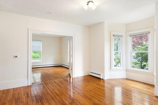 Photo - 75 South St Unit 1
